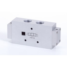 5/3-as pneumatikus vezérlésű szelep, középállásban leszellőztetett - G3/4 