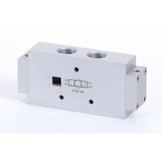 5/3-as pneumatikus vezérlésű szelep, középállásban leszellőztetett - G3/4 